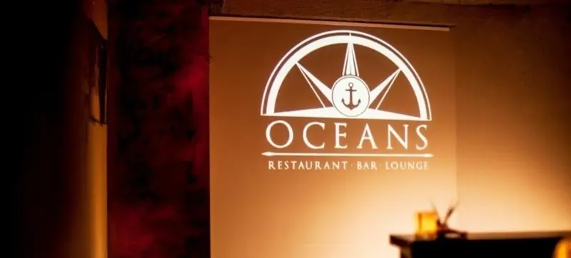 Foto 9 von Oceans Restaurant Bar & Lounge
