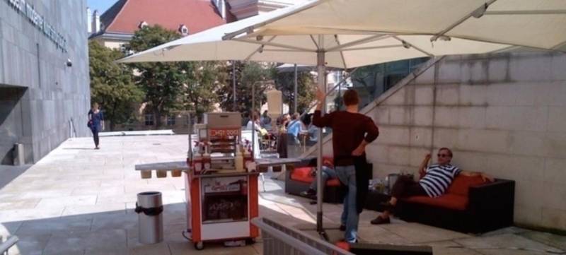 Foto 7 von Hildegard Wurst