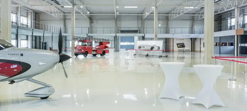 Foto 2 von AVIEUR - The European Aviation Showroom