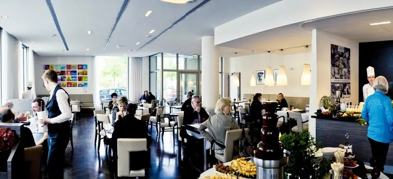 Foto 1 von TOWN Bar | Restaurant Foreign Affairs