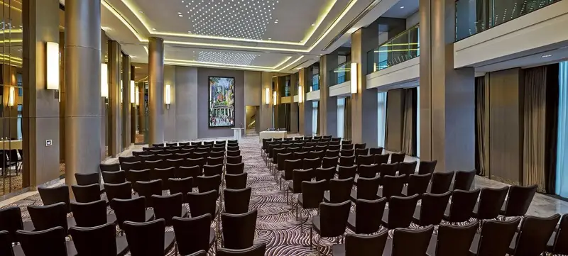 Foto 1 von Waldorf Astoria Berlin