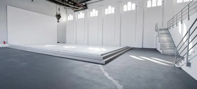Foto 1 von REE Location im Kraftwerk Bille