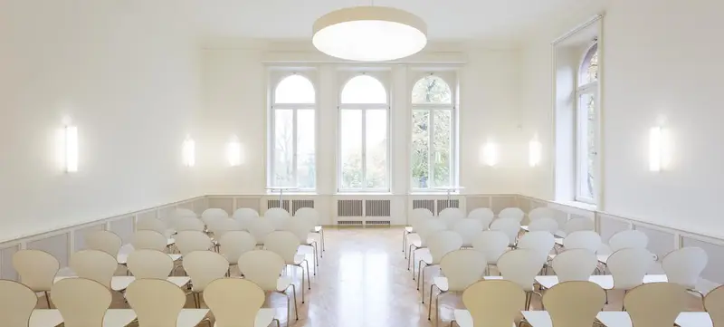 Foto 2 von ZKR Schloss Biesdorf