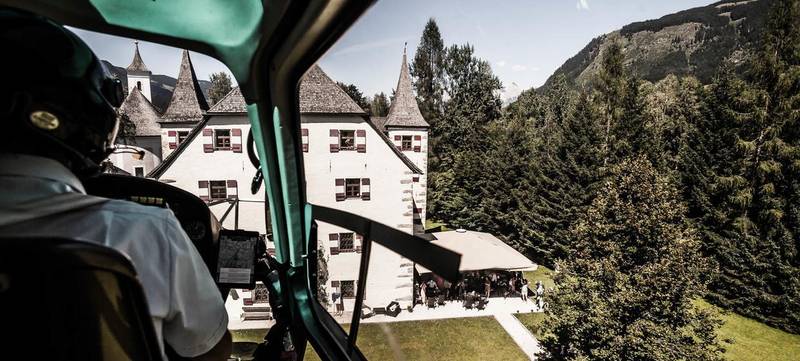 Foto 2 von Hubschrauberflüge, Gourmetflüge, Rundflüge, VIP Shuttle, Fallschirmflüge