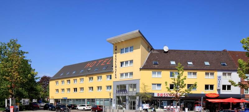 Foto 6 von Hotel am Segelhafen
