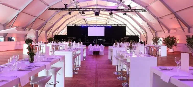Foto 2 von Eventpalast