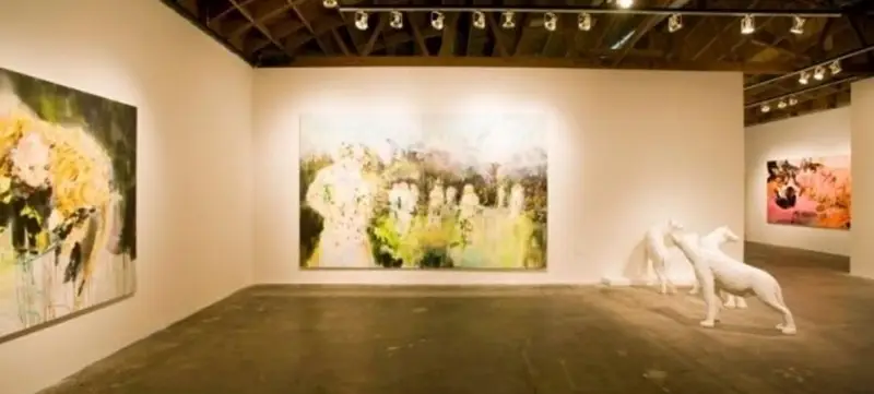Foto 2 von janinebeangallery