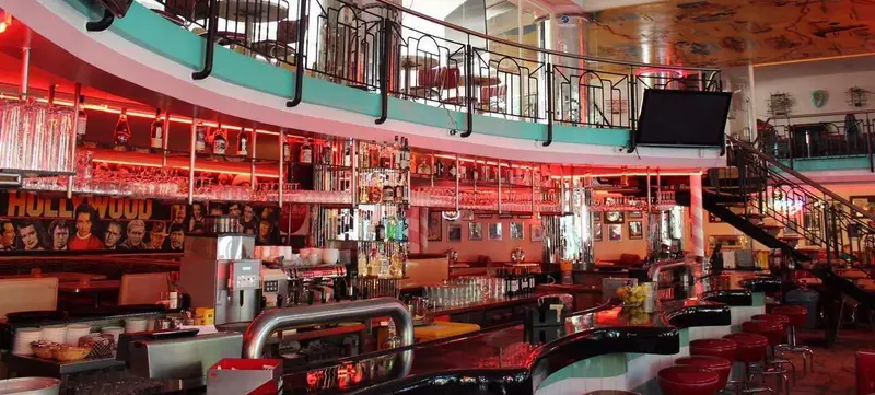 Foto 2 von Route 66 Diner