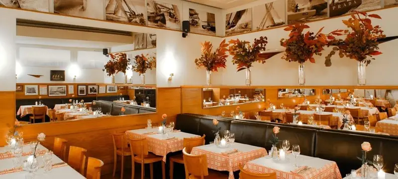 Foto 1 von Buffet Kull Bar