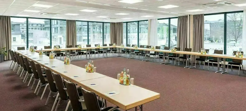 Foto 1 von NH Erlangen