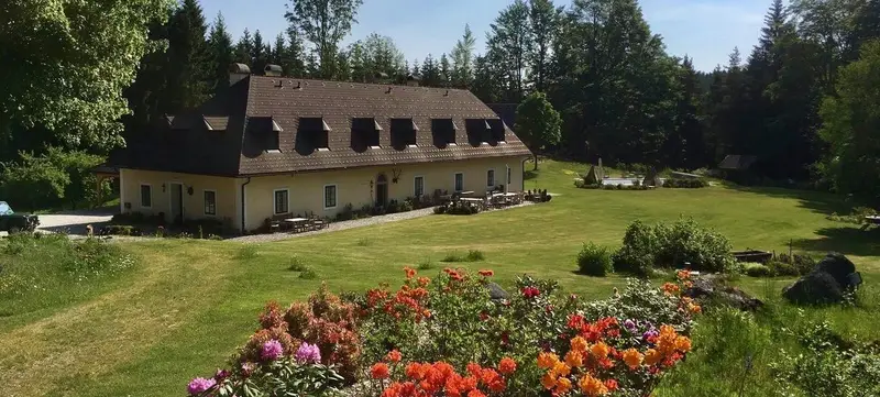 Foto 1 von Das Forsthaus Langschlägerwald