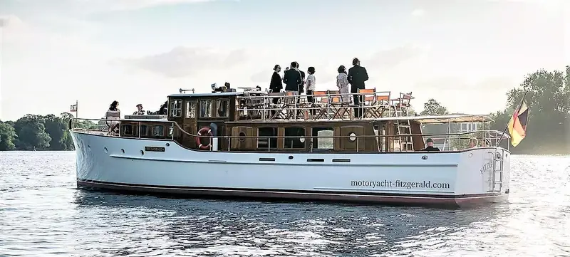 Foto 2 von Motoryacht Fitzgerald