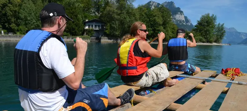 Foto 2 von Floßbauen - ein Highlight in Sachen Teambildung
