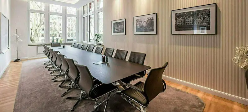 Foto 1 von SATELLITE OFFICE Girardet Haus Königsallee