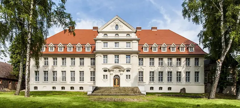Foto 1 von Schloss Mentin