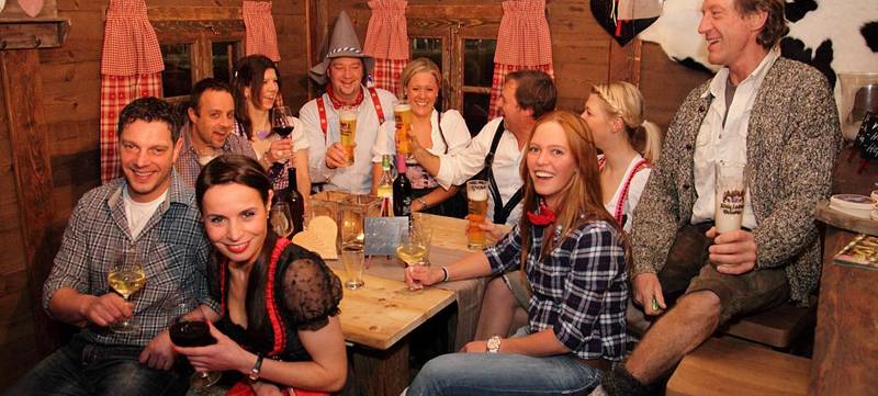 Foto 1 von Oktoberfest in der Almhütte