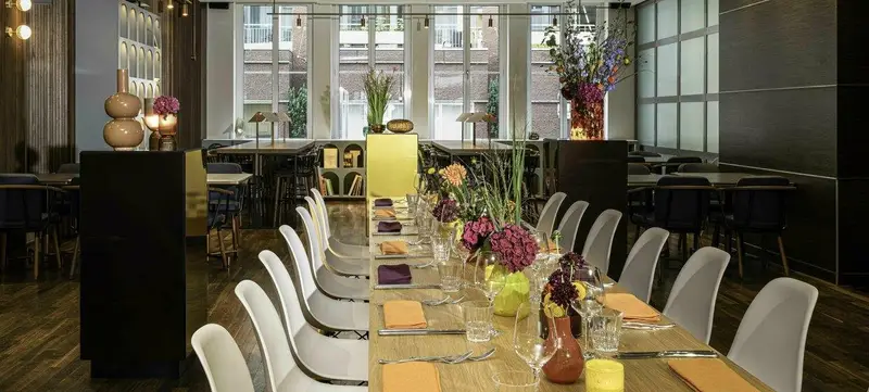 Foto 2 von Pigeon Post Bar & Eatery im Hilton Cologne