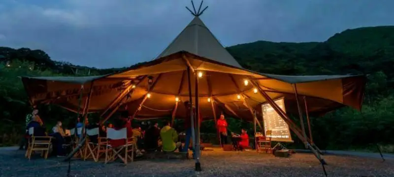 Foto 1 von Tipi Event
