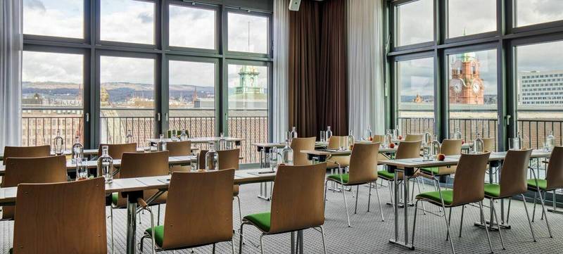Foto 2 von Intercity Hotel Wiesbaden
