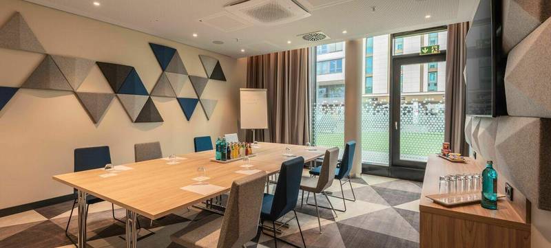 Foto 1 von Holiday Inn Express Düsseldorf Hauptbahnhof