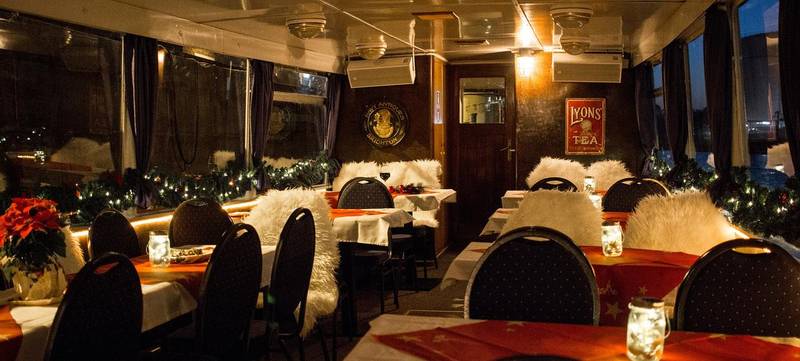 Foto 1 von Weihnachtsfeier auf dem Schiff