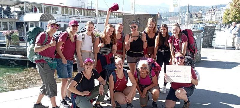 Foto 4 von Interaktive personalisierte Outdoor Show mit Schauspielern in Luzern