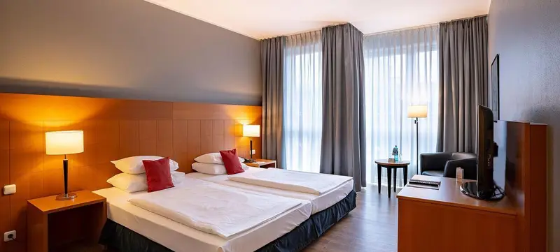 Foto 6 von PLAZA Premium Köln