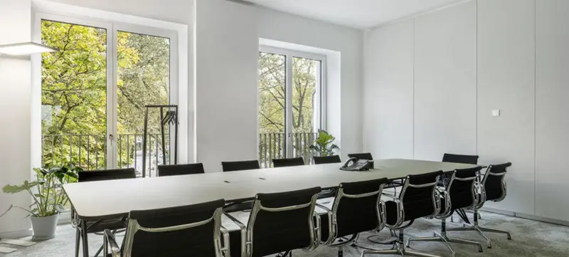 Foto 1 von Office Club Düsseldorf Königsallee
