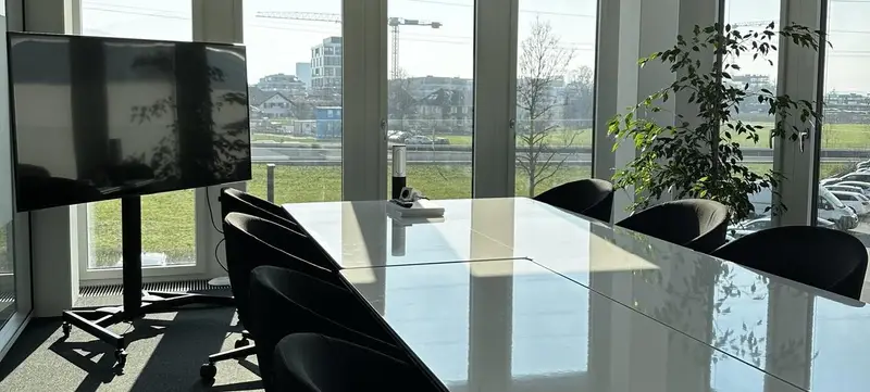 Foto 1 von Office Club Schweiz Zug