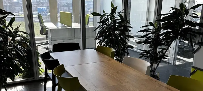 Foto 2 von Office Club Schweiz Zug