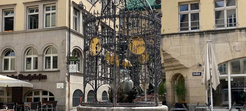 Foto 6 von Stuttgart spannende Schnitzeljagd im Team