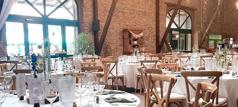 Foto 2 von Millianshof Eventscheune