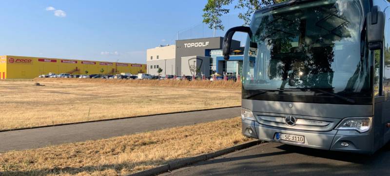 Foto 1 von Chauffeur-Service bei Topgolf Oberhausen