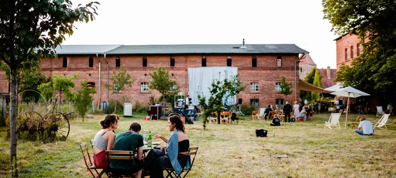 Foto 2 von 2-Tage-Teamworkshop im historischen Gutshaus + Scheunenloft (Frühling & Sommer)