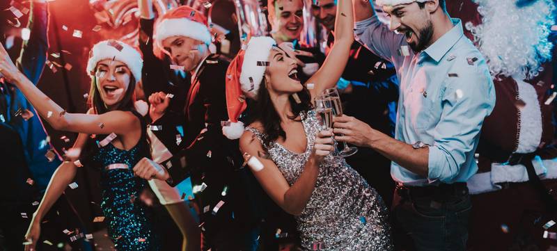 Foto 1 von Weihnachtsfeier mit Action + F&B + Party