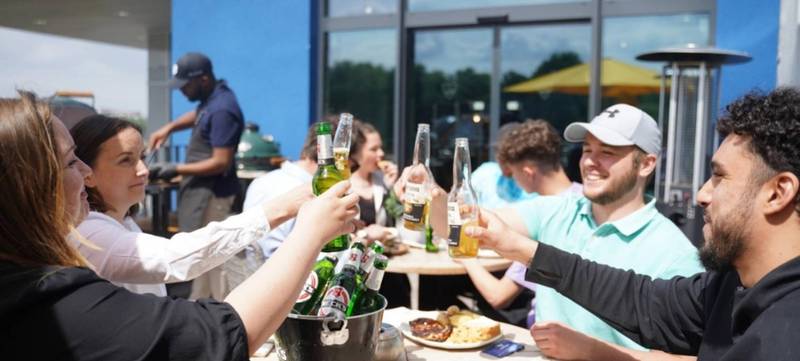 Foto 1 von Sommerfest bei Topgolf Wien