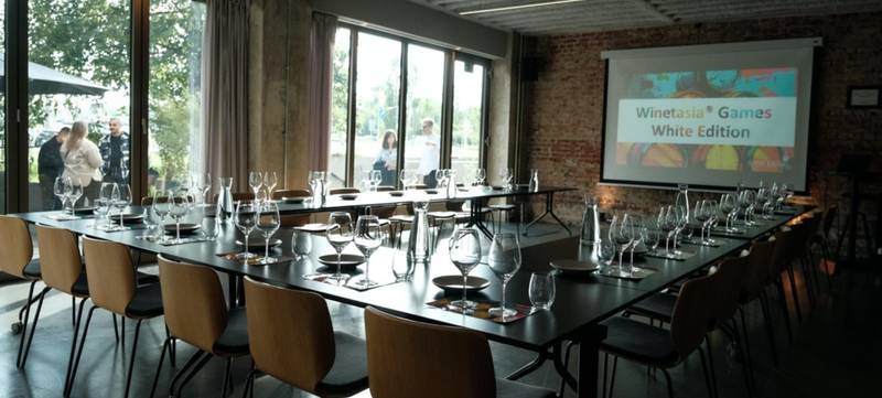 Foto 1 von Weintasting + Gameshow: Winetasia® Games - Red Edition