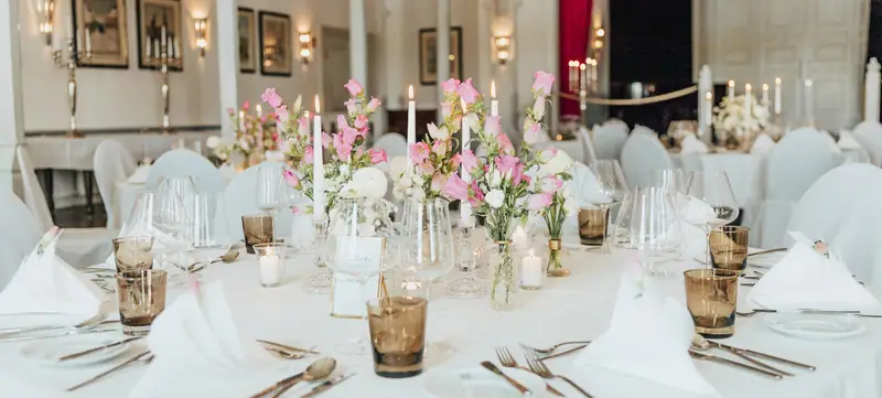 Foto 1 von Ihre Traumhochzeit am Elbstromkilometer 598,5 (Zollenspieker Fährhaus)