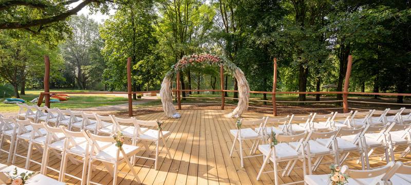 Foto 2 von Hochzeit im Pavillon