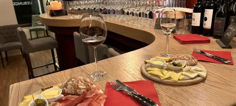 Foto 2 von Weinprobe in der ROSE Wein-Brasserie, direkt vom kleinen familiengeführten Weingut
