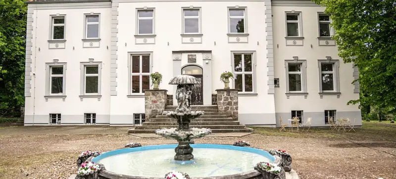 Foto 1 von Sommerparty im Schloss