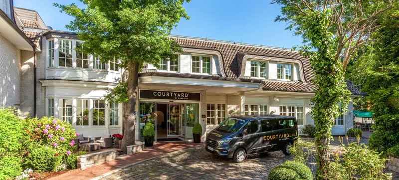 Foto 15 von Courtyard by Marriott Hamburg Airport