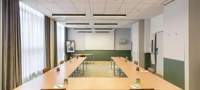 Foto 1 von Tagungspauschale ganztags im Novotel Hamburg City Alster