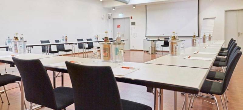 Foto 1 von Carlstadt - Economy Tagungspauschale im Townhouse Stadthotel Düsseldorf