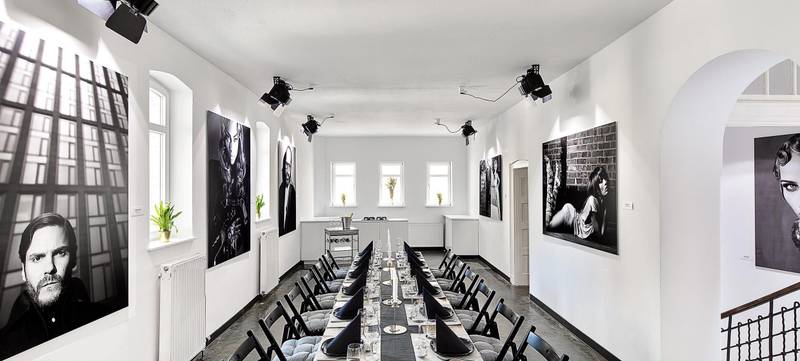 Foto 2 von Business Dinner in der Galerie