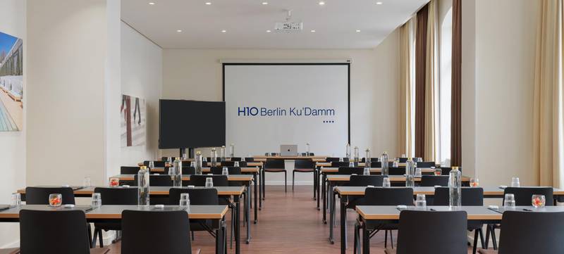 Foto 1 von Tagungspauschale Ganztags Klassik im H10 Berlin Ku'Damm